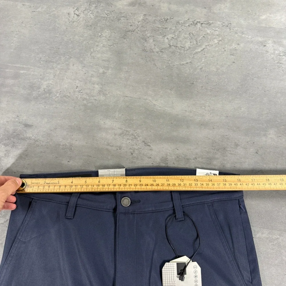 Levi's Chino XX Pants Mens 32x30 Tech+ Standard Taper Navy Blue UPF 50 NEW